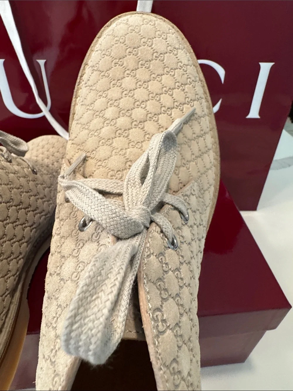Gucci men chukka